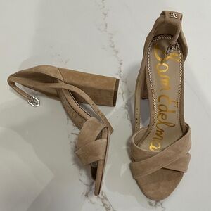 Sam Edelman Yancy Beige Suede Block Heel Sandals.